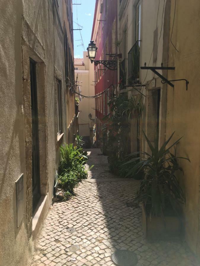 ליסבון Casa Da Saudade, A Cozy Apartment In Alfama מראה חיצוני תמונה